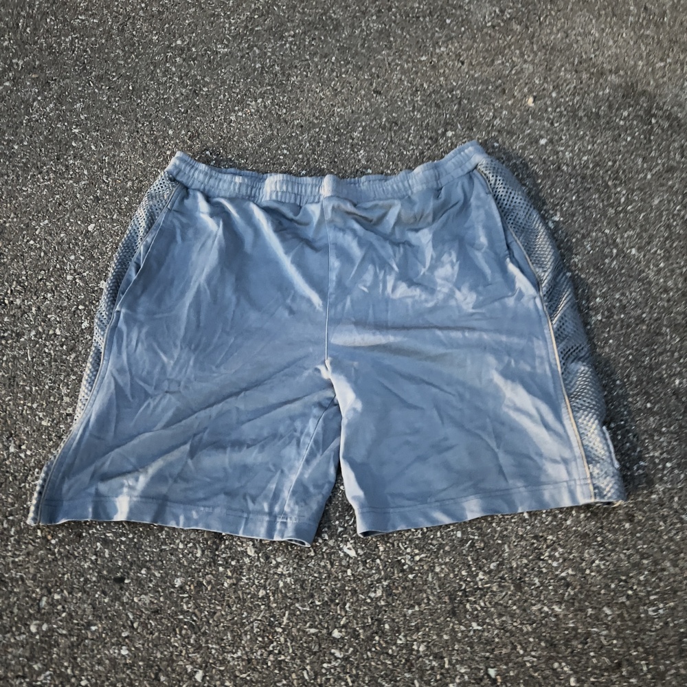 Adidas Shorts Mens XL Gray Mesh Athletic Training Elastic Waist Drawstring